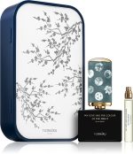 My love has the color of the night