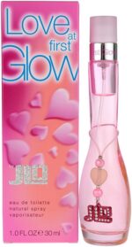 Love at First Glow — изображение 2